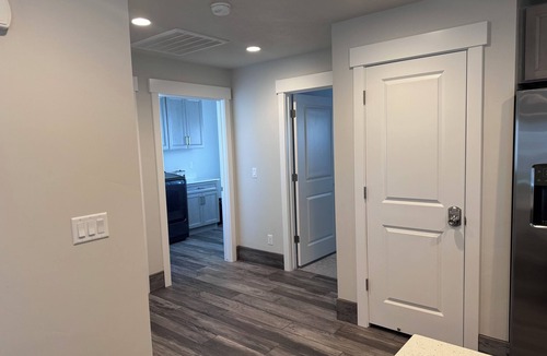 Page House | Brand New 2 Bedroom with en-suites. Boat Parking.