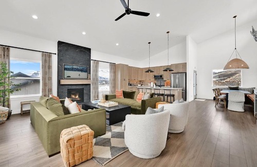 Wolf Creek House | Brand NEW 5 Bedroom House in Eden at the base of Powder Mtn and Wolf Creek Golf Course