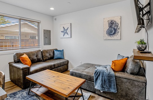 Ocean Shores Cottage | Brand-new cottage - downtown - walk to beach, dog-friendly - central AC & W/D