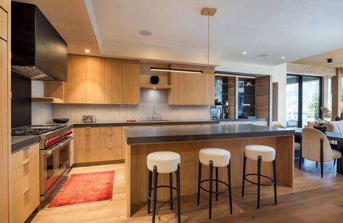Ketchum Condo | BRAND NEW Downtown Ketchum-1 level Luxury Condo - Prime Location 3 BR + 3Bath