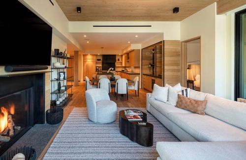 Ketchum Condo | BRAND NEW Downtown Ketchum-1 level Luxury Condo - Prime Location 3 BR + 3Bath