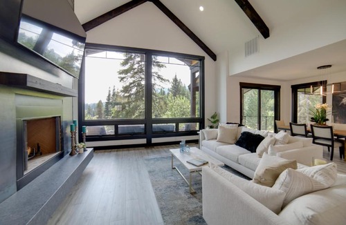 Tamarack Resort House | Brand-New Luxury Estate with Expansive Mtn Views!