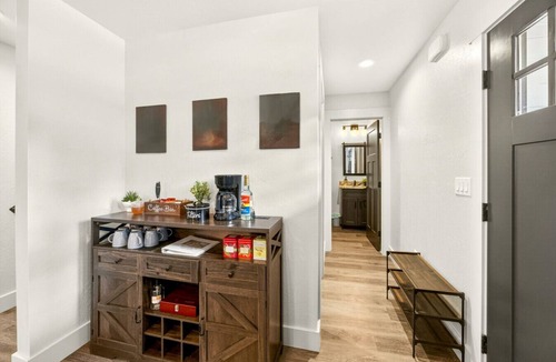 Klamath Falls Villa | Brand New Townhome in World Famous Running Y Resort