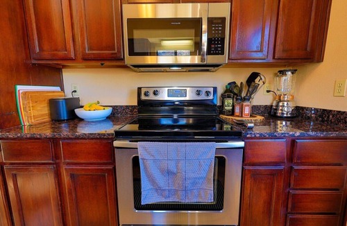 Apache Junction House | Breathtaking Views Superstitions Hot Tub Dogs OK
