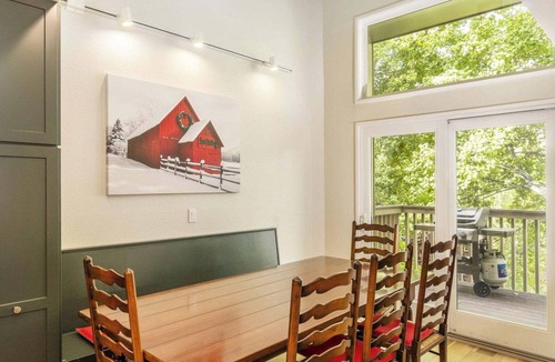 Elkhorn Village Condo | Bright condo + garage! Steps to Elkhorn Village amenities!