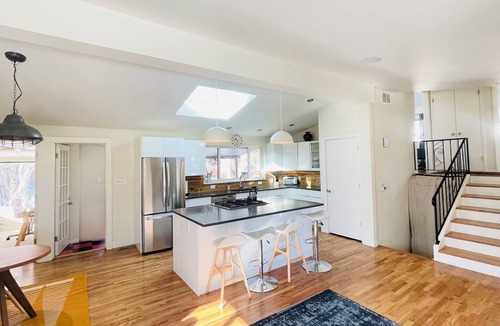 Old North Boulder House | Bright & Open 2 Bed, Home Walk to Downtown & CU