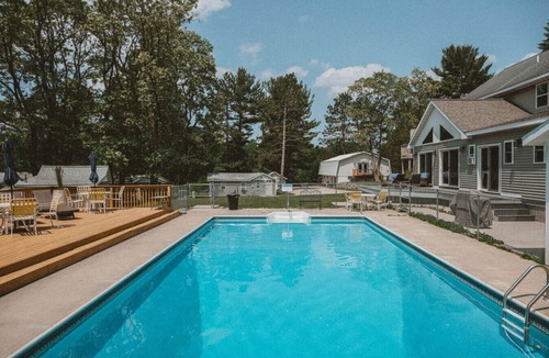 Grawn House | Brookside Cottages and Resort Brookside Cottage