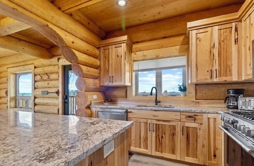 Island Park Cabin | Bucket List Adventure Lodge. Newly built! Grill, Fire pit, Parking