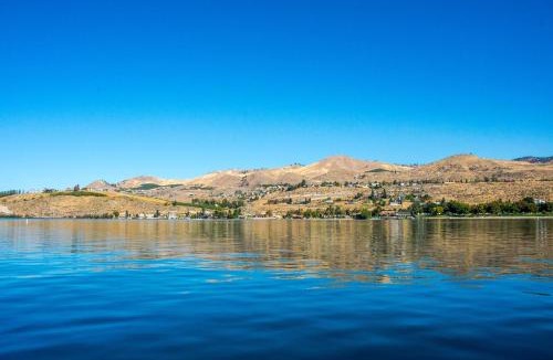 Chelan Hotel | Cabana #11