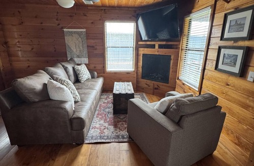 Chewalla Cabin | Cabin 4 at Lamb Ranch