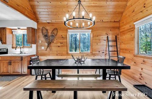 Wellston House | Cabin in Wellston