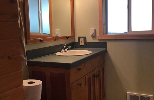 Crescent Cabin | Cabin on Crescent Creek -Close to Crater, Crescent, Odell & Waldo Lakes