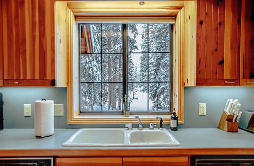 Salt Lake Mountain Resorts House | Cabin on Edge of Forever by Cottonwood Lodging