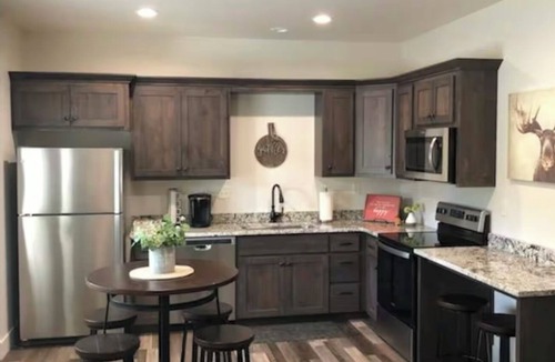 Salmon Cabin | Cabin on Salmon River/Sleeps 6/2 Bed/2Bath