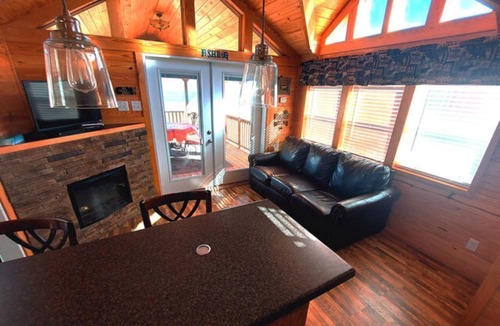 Mammoth Creek Cabin | Cabins by Panguitch Lake: Where Rustic Charm Meets Amazing Fishing!