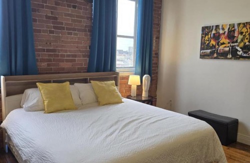 Detroit Apartment | Cadillac Studio Loft