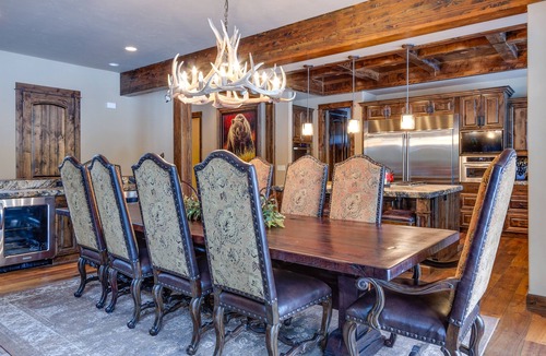 Sunriver House | Caldera Springs Retreat | Sleeps 14, Theater - SUNS86