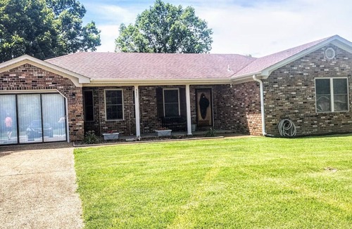 Killen House | Camp Creek Cottage 3br, 2ba w Outdoor Tent & Grill