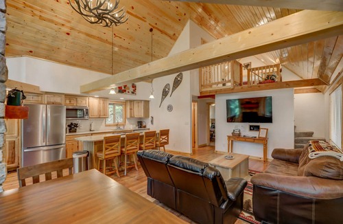 McCall House | Carlson Cabin - Payette River Views and Access - Fishing - Private Wooded Setting - Pet Friendly