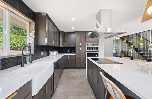 Lakewood Villa | Casa Cielo NEW! Steilacoom Lakefront Retreat