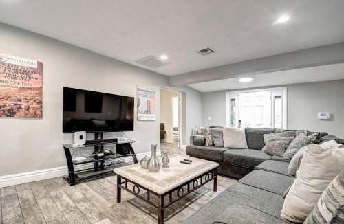 Paradise Valley Village House | Casa Royale