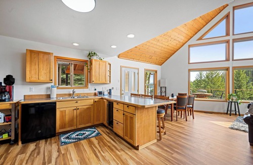 Worley House | Cave Bay Escape | Lake View with Boat Slip