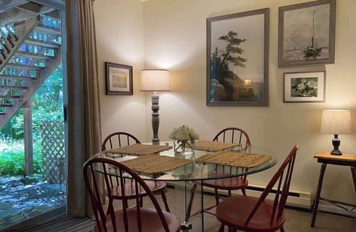 Forks Apartment | Cedar Suite near Olympic National Park