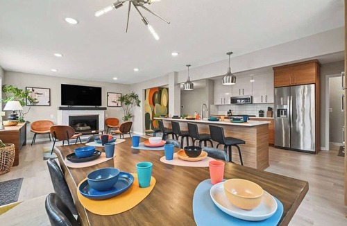 Omaha House | Central Omaha Family Retreat | 3 King Beds
