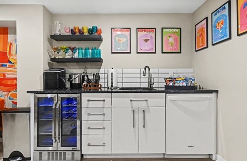 Omaha House | Central Omaha Family Retreat | 3 King Beds