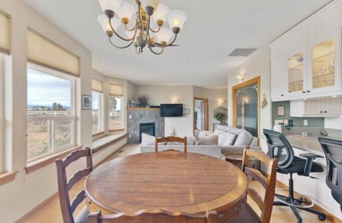 Silver Lake House | Central Oregon Outback Treasure
