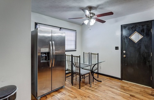 Johnson City House | Centralized Modern Home in Johnson City