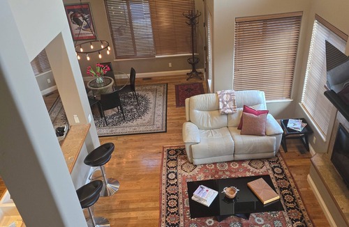 Ketchum House | Centrally Located Luxurious 3 Bedroom Condo