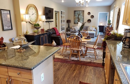 Bonney Lake House | Centrally located Sumner/Bonney Lake home Nestled on a 5 Acre Estate