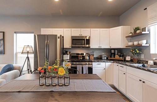 Franklin to the Fort House | Centrally located, well appointed home away from home!
