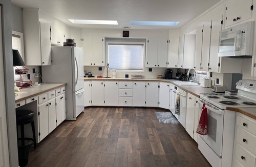 Tri-Cities House | Century Farm in Horse Heaven Hills, Tri-Cities WA