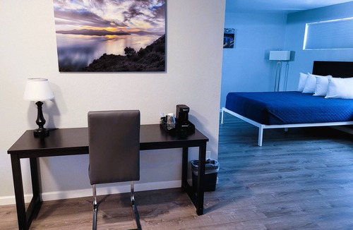 Downtown Klamath Falls Hotel | Cerulean Hotel