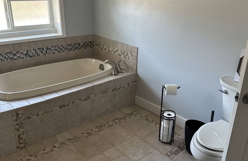 University Place Apartment | Chambers Bay LodgennLocated in beautiful University Place