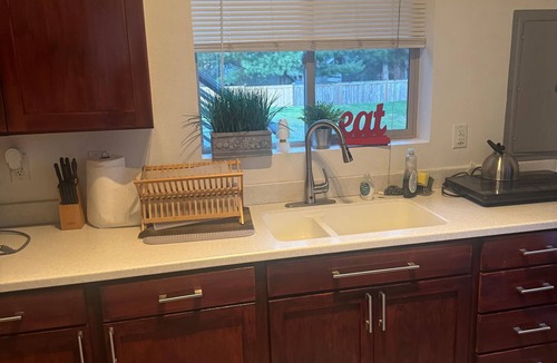 Tukwila Apartment | Charming 1-bedroom studio with AC in Tukwila