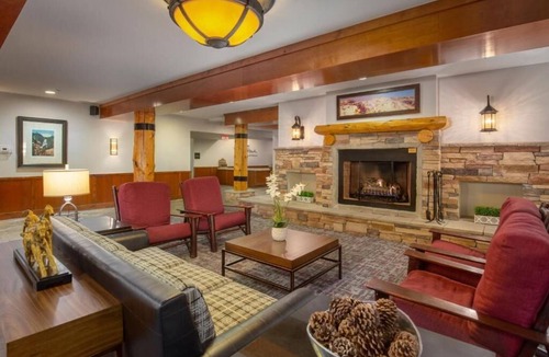 West Yellowstone Condo | Charming 2-bedroom condo in West Yellowstone with Fireplace and fitness room
