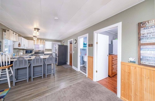 Chippewa Lake House | Charming 2-bedroom house on Chippewa Lake with Lake Access