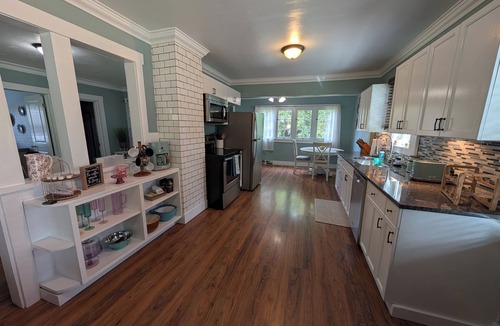 Manito House | Charming 2-bedroom bungalow steps from Manito Park and just mins from downtown