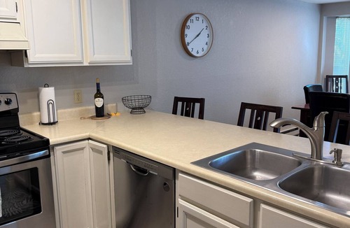 Sandpoint Condo | Charming 2-bedroom condo near Schweitzer and Sandpoint. Pet friendly.