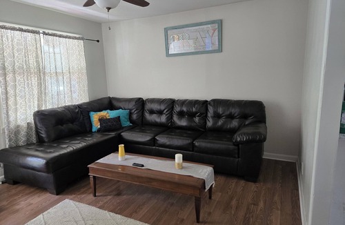 North Florence House | Charming 2-bedroom house with AC, WiFi in wonderful Florence