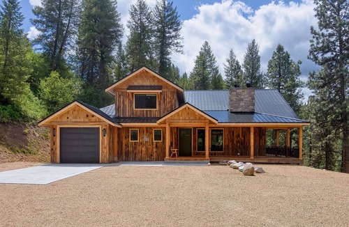 Garden Valley Cabin | Charming 3-bedroom Mountain Home in Garden Valley-The Potato Shed