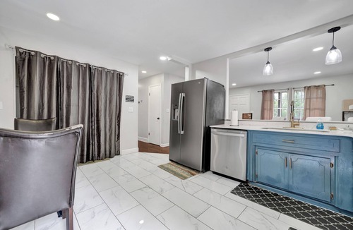 Crestline Heights House | Charming 3-bedroom bungalow with WiFi in Bham, 12 mins from UAB.