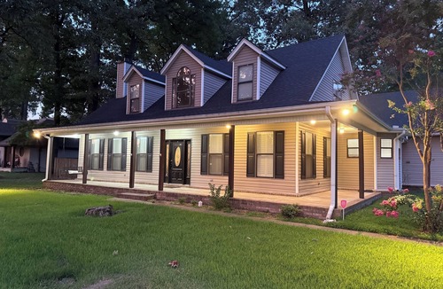 Gavin House | Charming 3-bedroom house with AC in Marion
