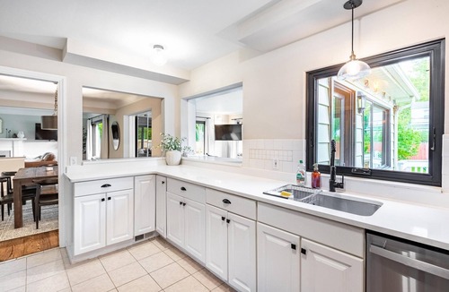 Bloomfield House | Charming Birmingham 5BR/3.5BA w/Cozy Backyard!