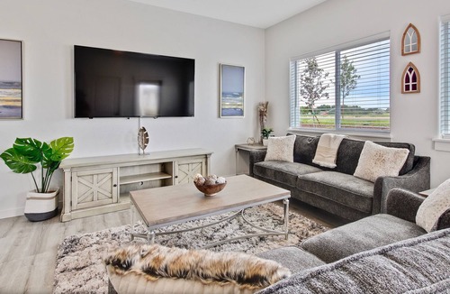 Nampa House | Charming Centrally Located Treasure Valley Custom Home