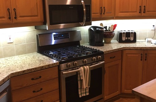 Midway House | Charming creekside 4-bedroom townhome in Midway welcomes you