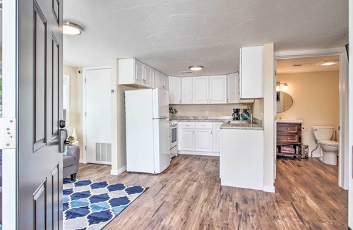 Great Falls Cottage | Charming Great Falls Cottage~2 Mi to Downtown